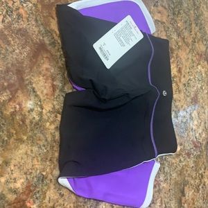 Lululemon Ignite Crop size 4 purple black white
